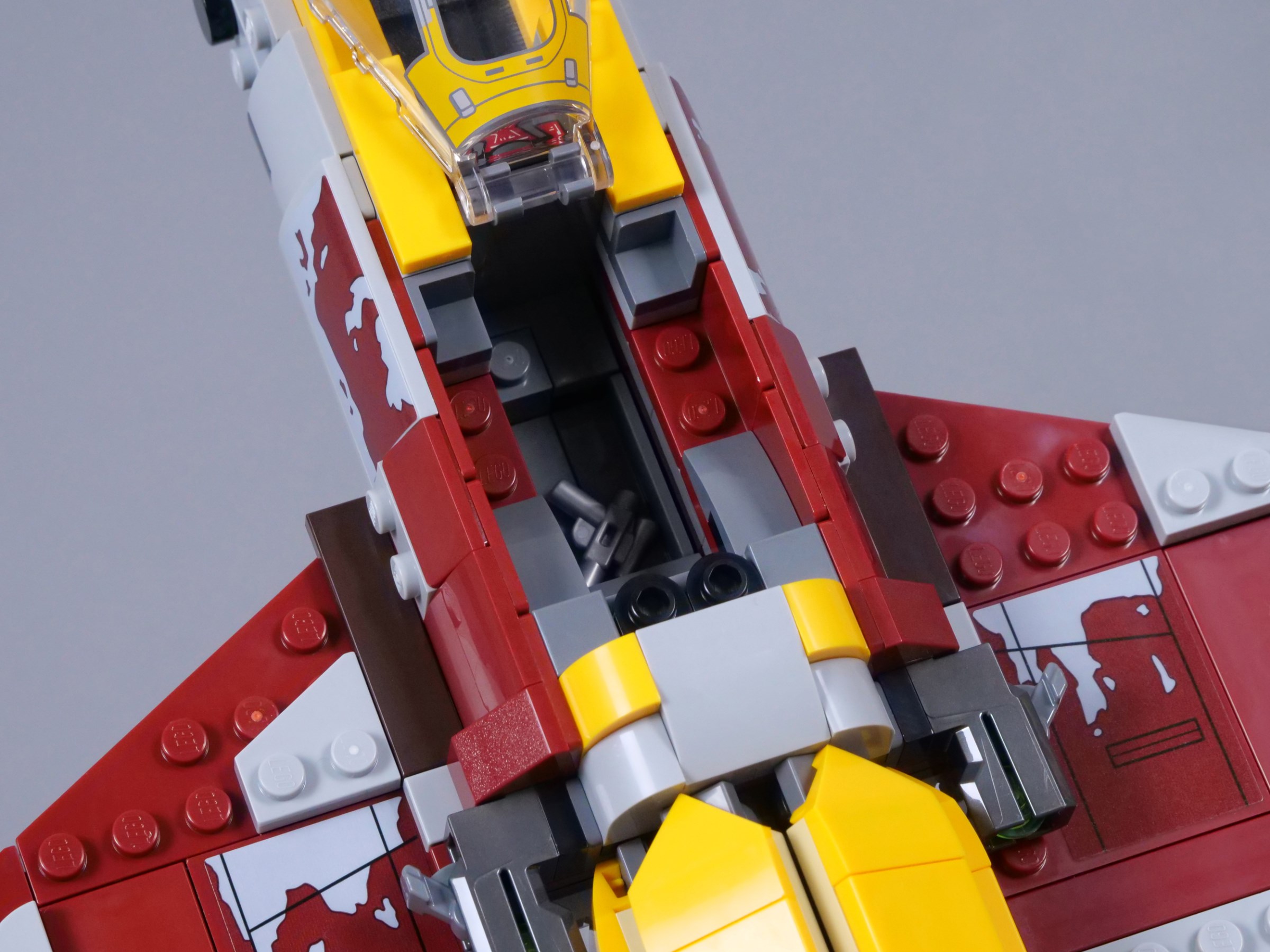 月　角丸め LEGO New Republic E-Wing vs. Shin Hati's Starfighter – 75364